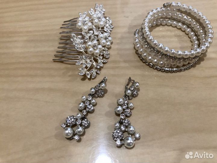 Свадебное украшение