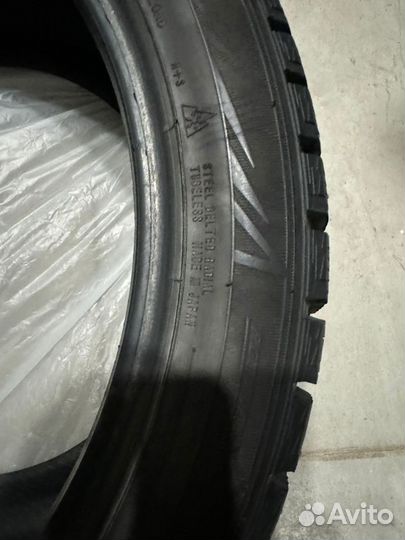 Dunlop Grandtrek Ice 02 275/40 R20 и 315/35 R20 110T