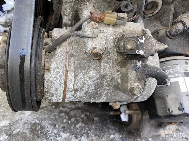 Компрессор кондиционера Mazda MPV LW5W