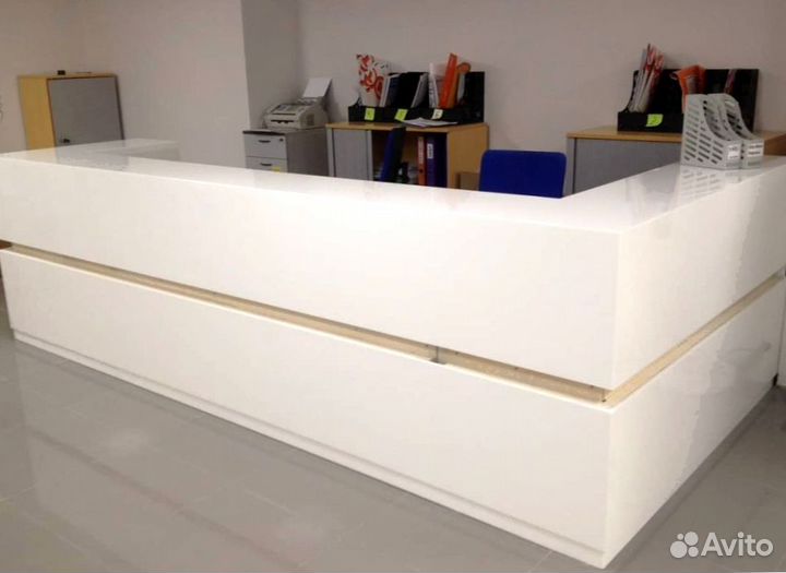 Барная стойка для офиса кварцевого агломерата