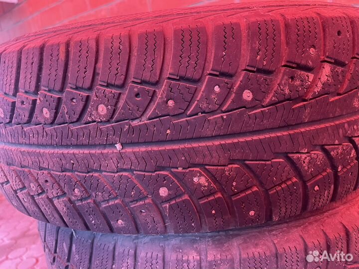 Gislaved Nord Frost 5 225/65 R17