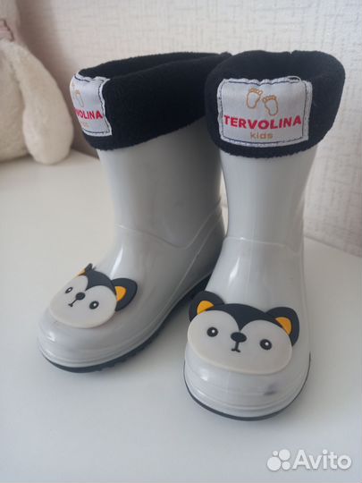 Детские резиновые сапоги 23 размер