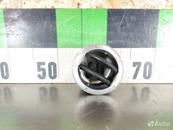 Дефлектор воздушный Renault Logan 2005 2014