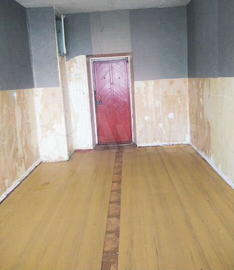 Комната 18 м² в 1-к., 4/4 эт.