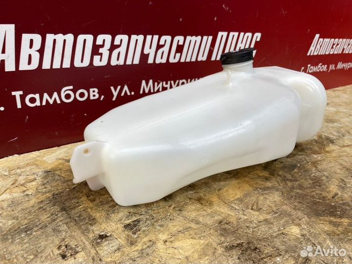 Бачок омывателя Renault Sandero Stepway