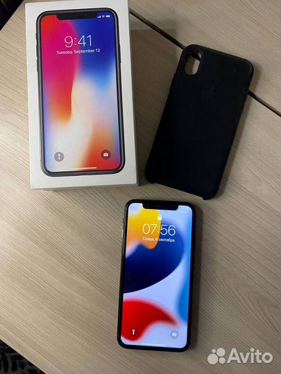 iPhone x с коробкой