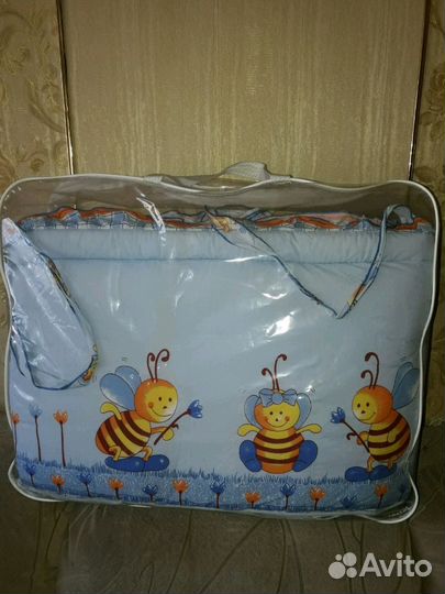 Бортики в кроватку и балдахин