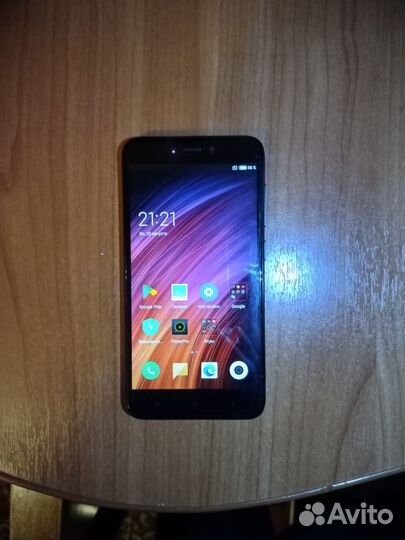 Телефон Xiaomi Redmi 4X 3/32 Gb