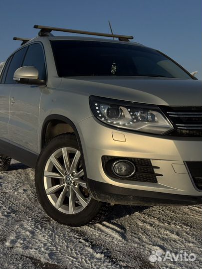 Volkswagen Tiguan 2.0 AT, 2012, 150 000 км