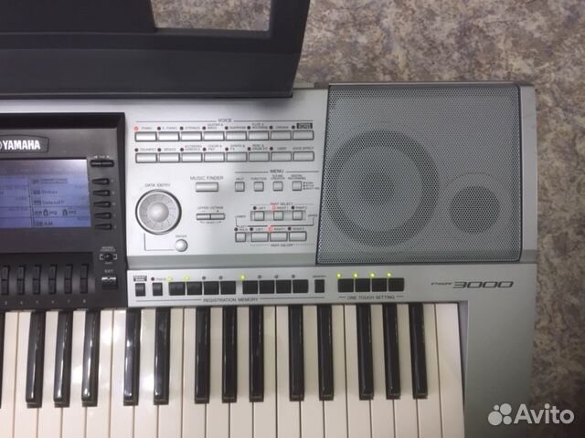 Синтезатор Yamaha PSR 3000
