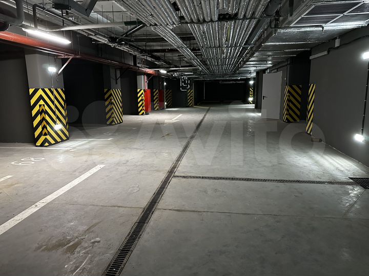 Машиноместо, 16 м²