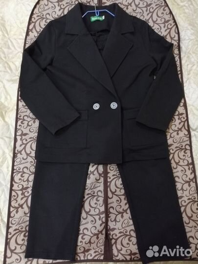 Стильный брючный костюм для девочки