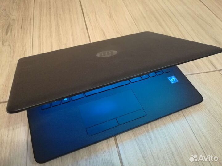 Шустрый компактный HP новый SSD 128Gb + HDD 1000Gb