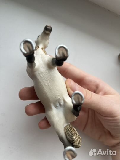 Фигурки лошадей schleich