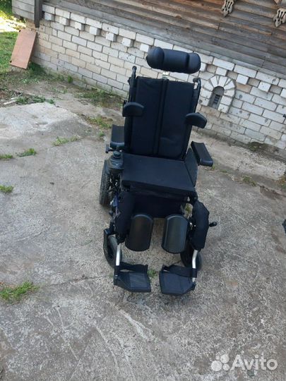Коляска инвалидная