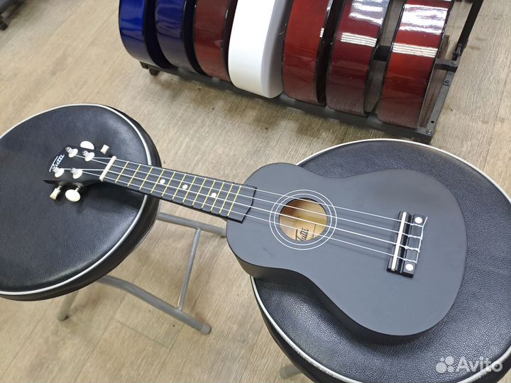 Укулеле сопрано чёрная матовая