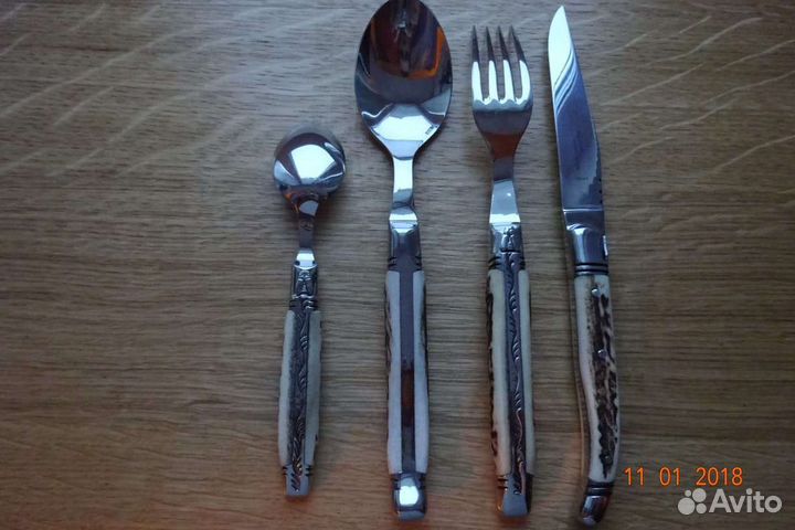 Набор столовых приборов