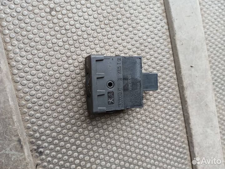 Кнопка корректора фар Peugeot 308 T7 4A 6554C3