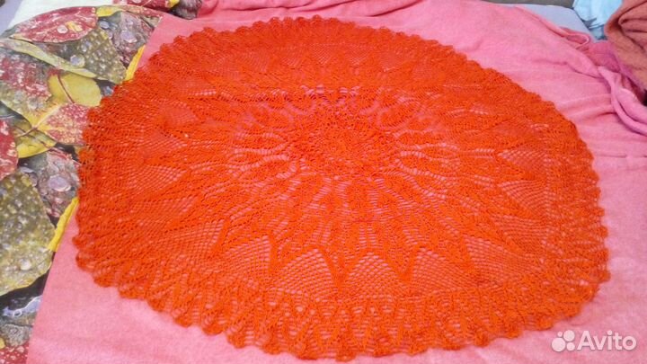 Скатерть вязаная крючком новая