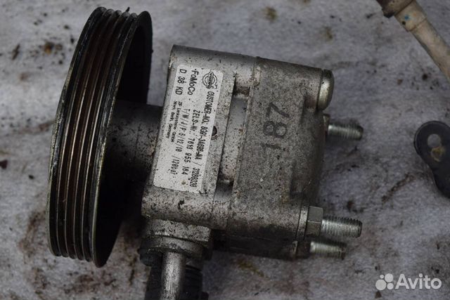 Насос гидроусилителя руля Volvo XC70 3 2010