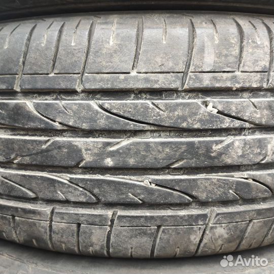 Bridgestone Dueler H/T 215/65 R16