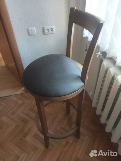 Стул барный