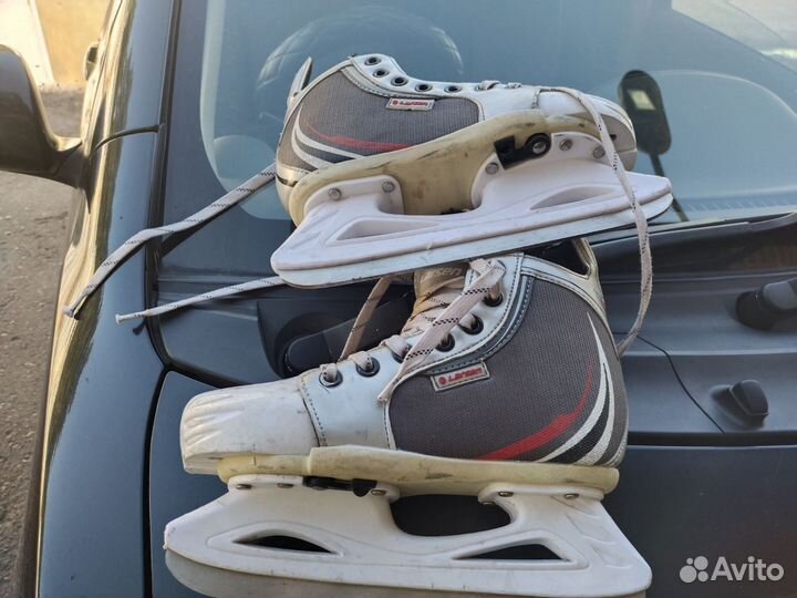 Хоккейные коньки Larsen