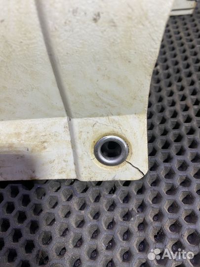 Тепловой экран привода BZB Volkswagen Passat B6