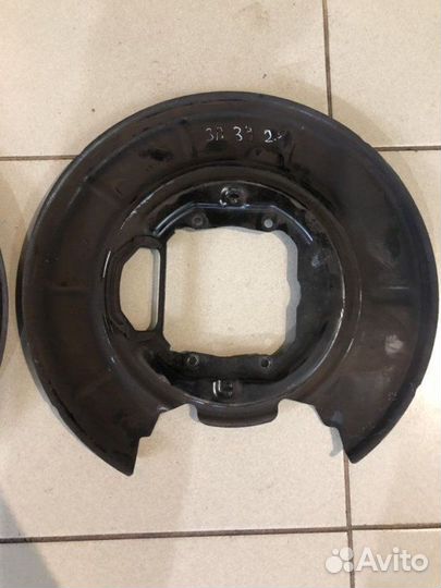 Пыльник ступицы задний Bmw 5 E39