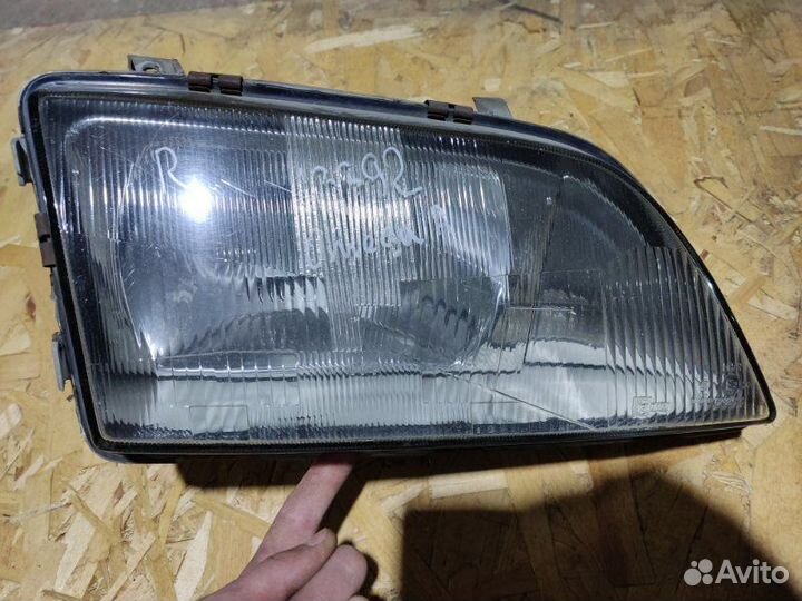 Фара передняя правая Opel Omega A седан 2.0I 1988