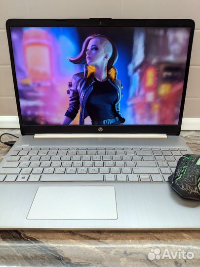 Игровой Новый HP AMD Atlon 3150u-4 ядра/SSD/озу8