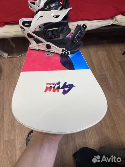 Сноуборд Gnu с креплениями now ipo