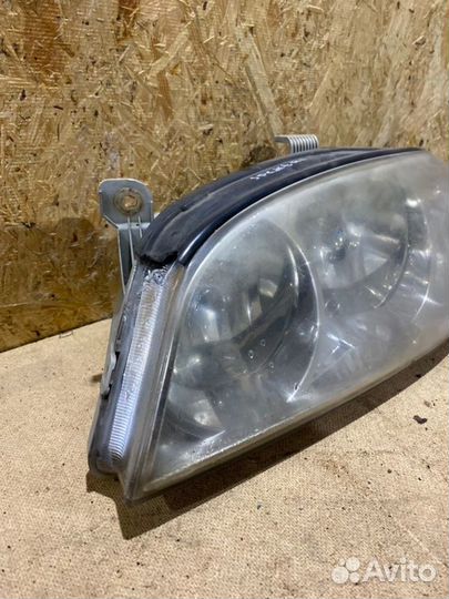 Фара передняя левая Kia Spectra седан S6D 2006