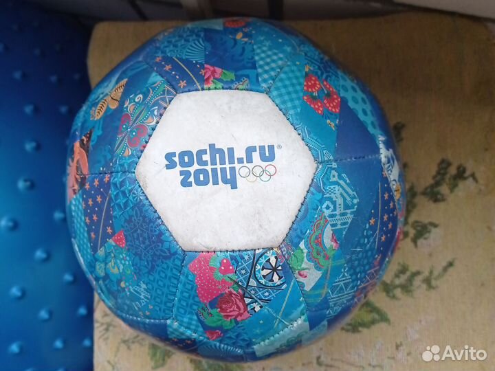 Футбольный мяч sochi 2014 Олимпийских игр