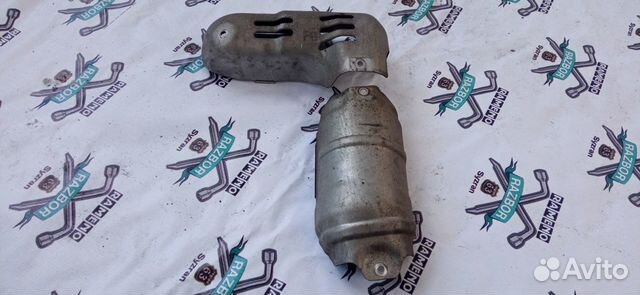 Кожух выпускного коллектора Lexus RX Toyota Harrie