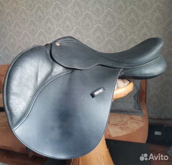 Конкурное седло