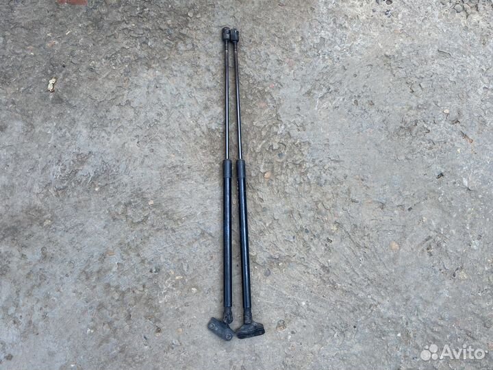 Амортизатор двери багажника Opel Corsa D 5дв