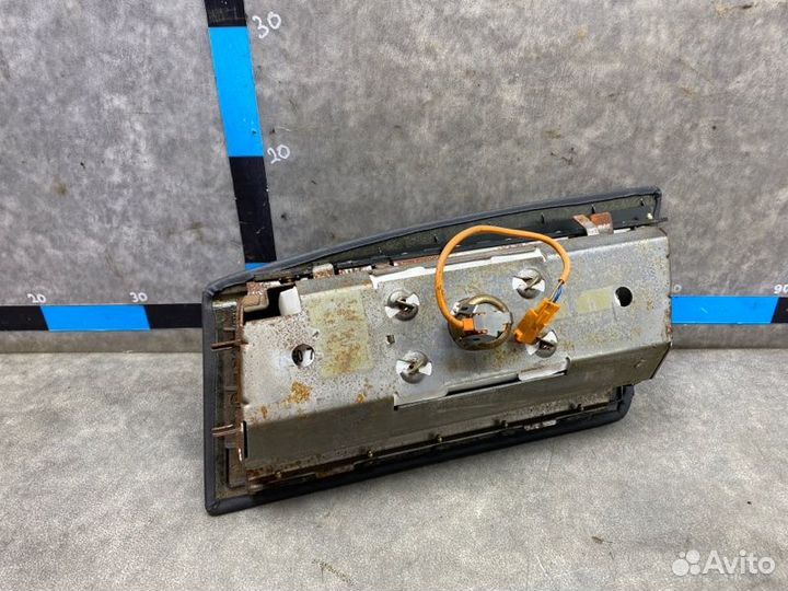 Подушка безопасности в торпедо Peugeot 306