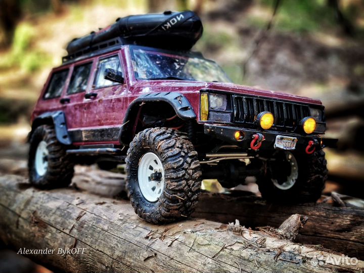 Rc модель трофи jeep Cherokee