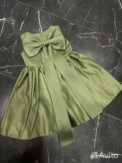 Платье для девочки 90