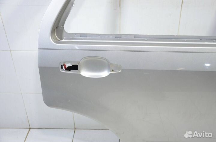 Дверь задняя правая Cadillac Srx FEE 2007