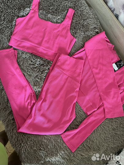 Костюм тройка женский 44-46