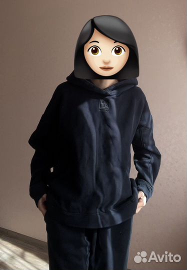 Спортивный костюм женский