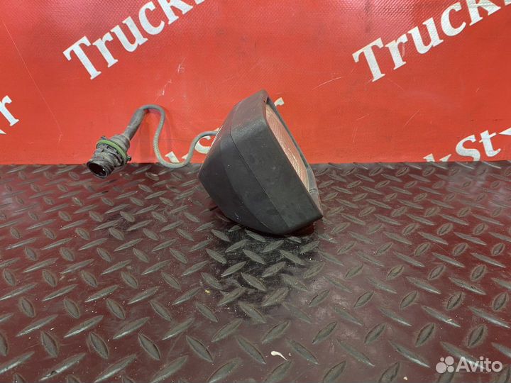 Фонарь за кабиной Volvo FH