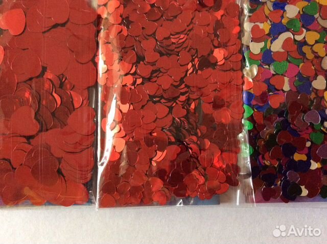 Конфетти Сердца красные и цветные