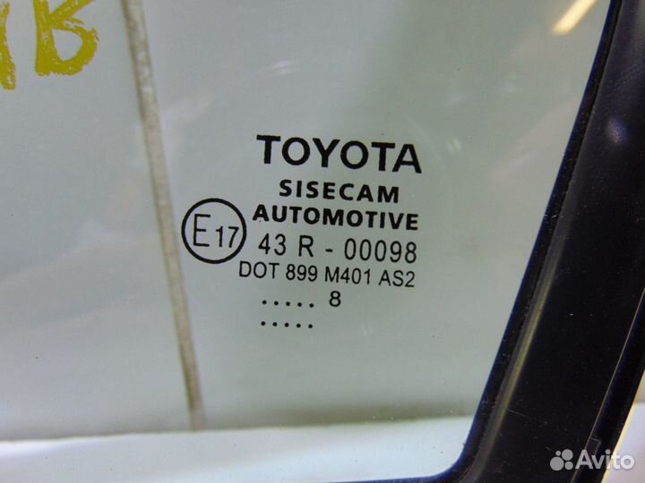 Стекло двери (форточка) переднее левое Toyota C-Hr