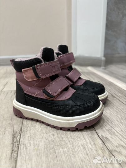 Ботинки демисезонные для девочки 22