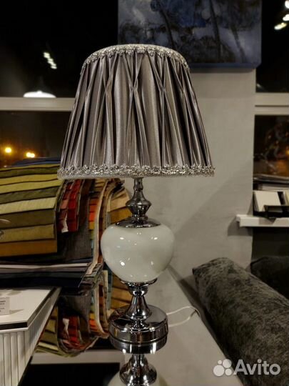 Настольная лампа Arts & Crafts