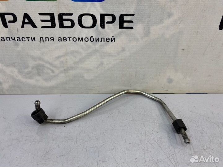 Трубка топливная правая Audi Q7 4MB cvmd 2017