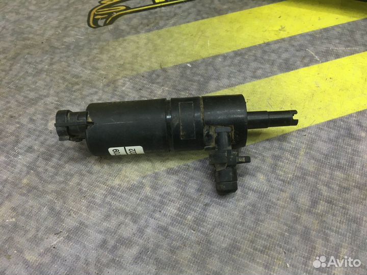 Насос омывателя фар Opel Astra H Zafira B